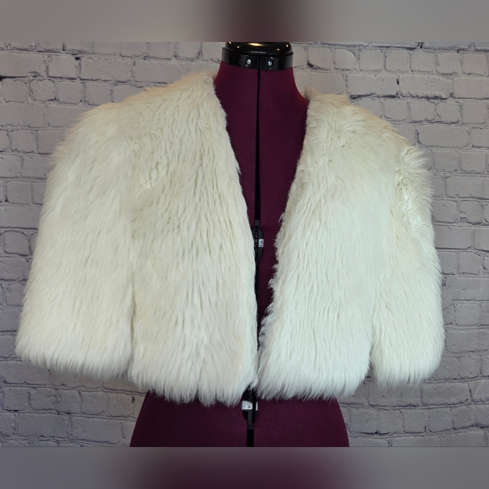 Elegant Vintage White Faux Fur Jacket